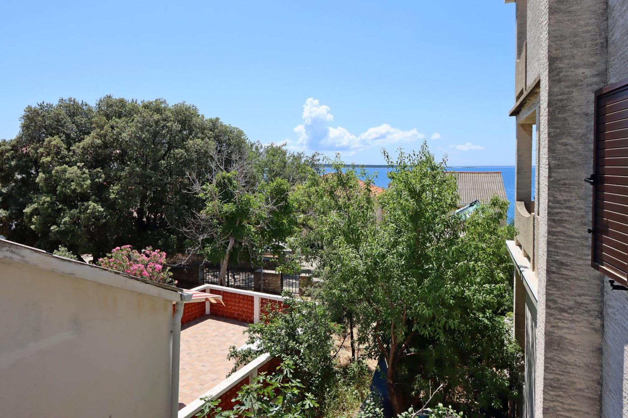 Apartments By The Sea Mandre, Pag - 3084 كولان المظهر الخارجي الصورة