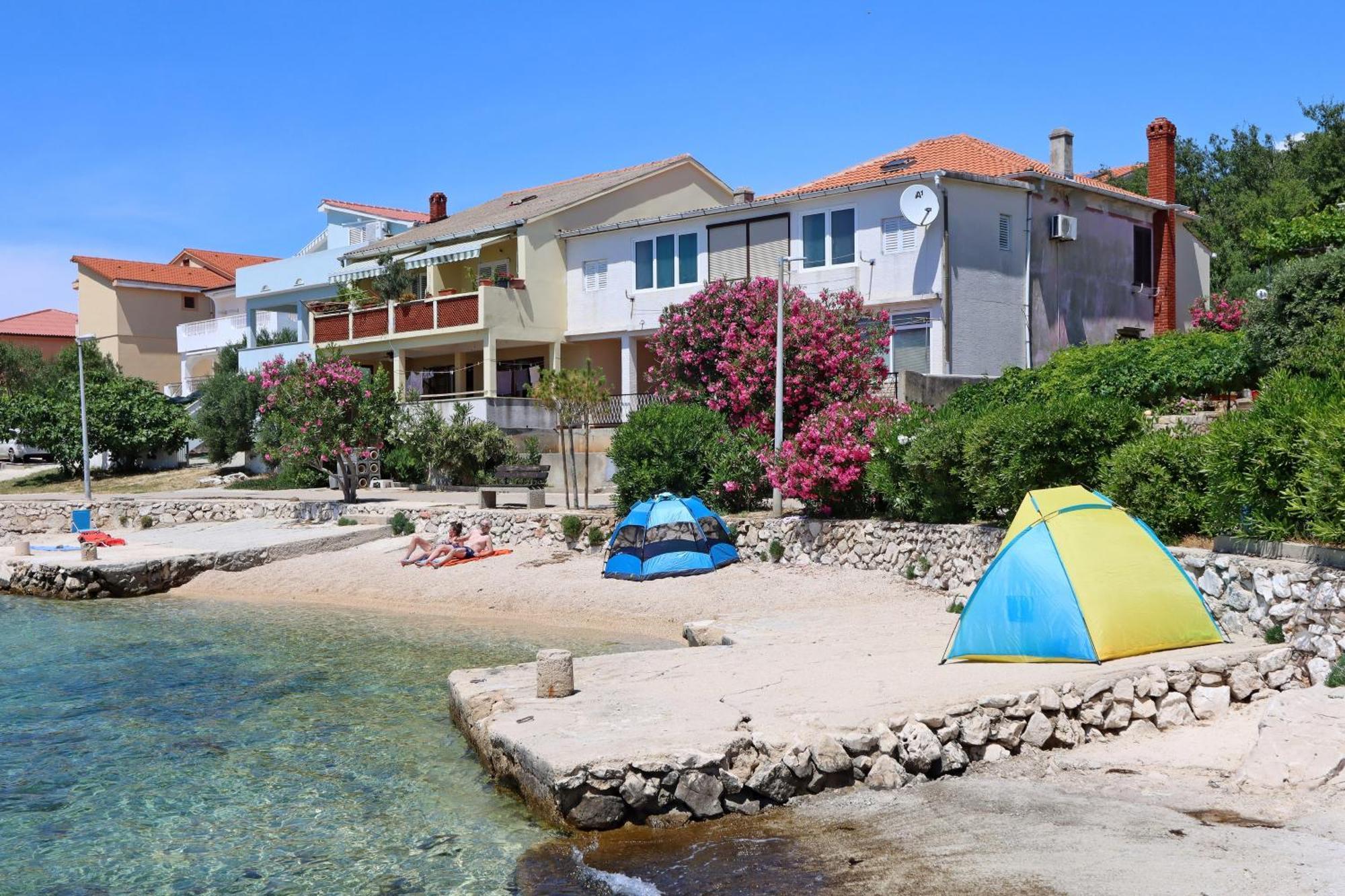 Apartments By The Sea Mandre, Pag - 3084 كولان المظهر الخارجي الصورة